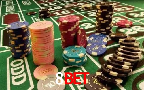 Comparação APP mobile vs versão web da 8bet